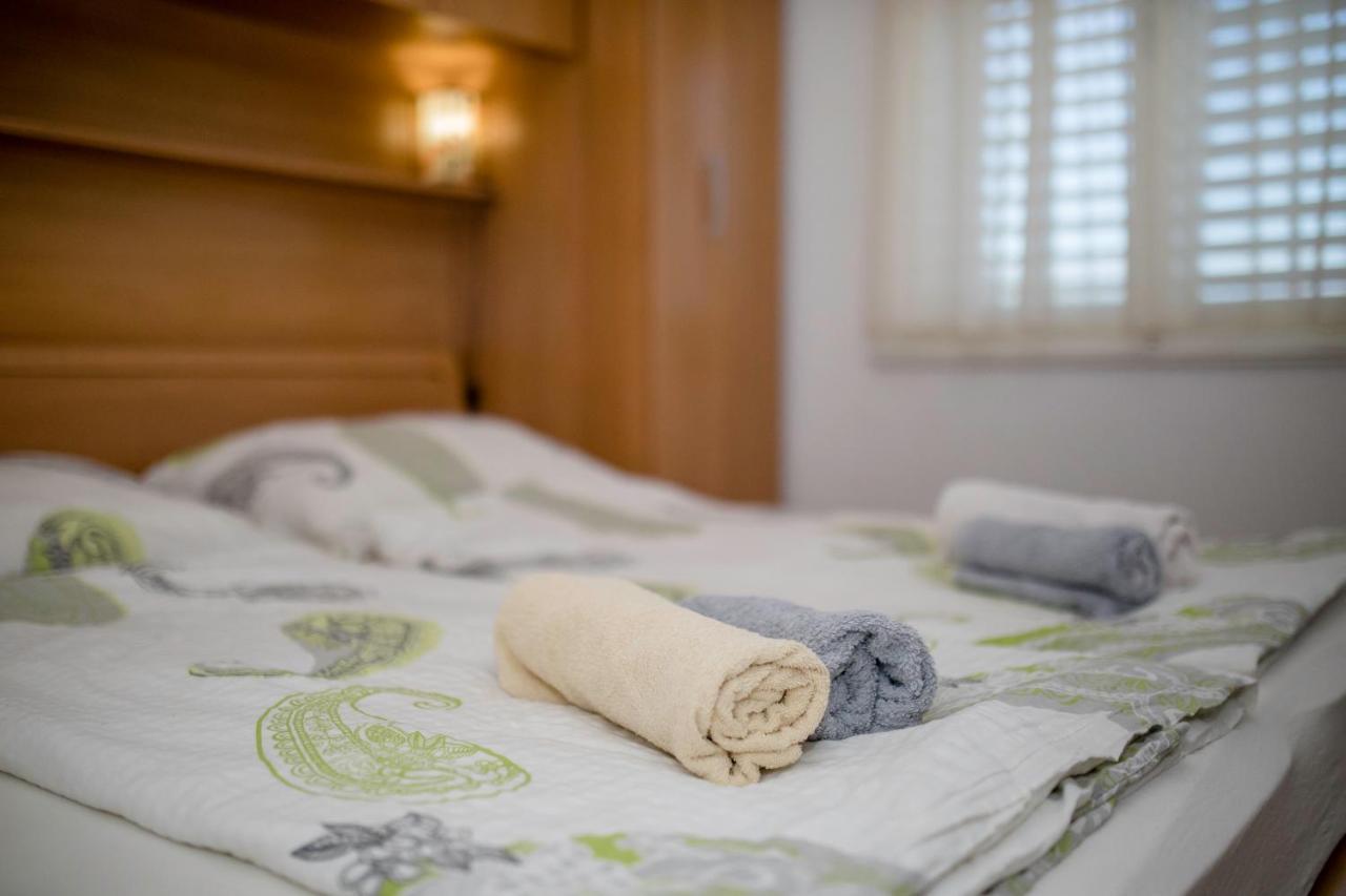 ראב Apartments And Rooms Bolero מראה חיצוני תמונה
