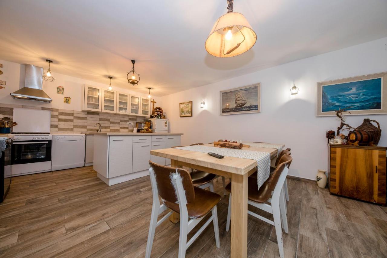 ראב Apartments And Rooms Bolero מראה חיצוני תמונה